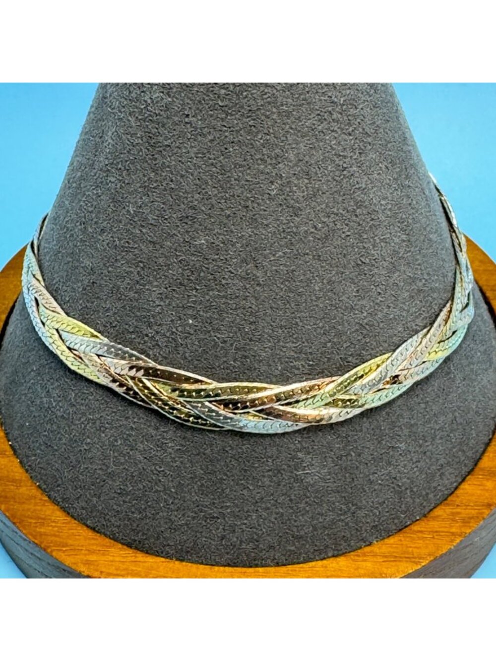 Tri-Color Braided Herringbone Bracelet Sterling Silver 925 Size 8'' Length - Picture 2 of 10